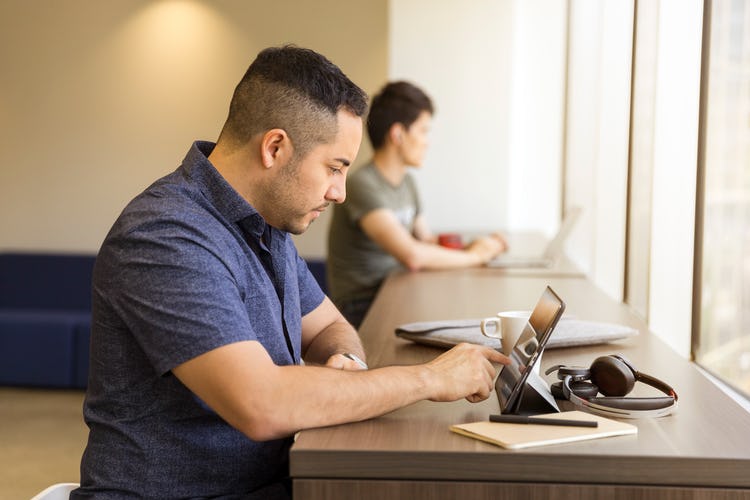 Microsoft Word's word count tools offer detailed document analysis for writers, students, and professionals on both desktop and cloud.