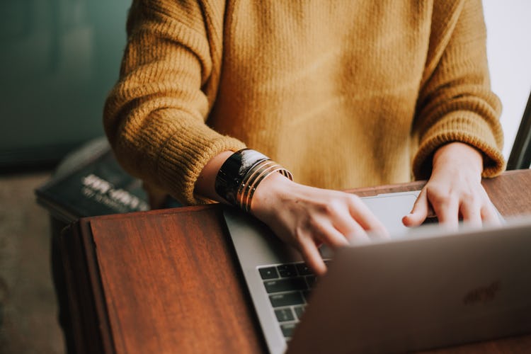 The function of your thesis statement—to make a clear argument and provide a roadmap for your essay—is what determines its ideal length.
